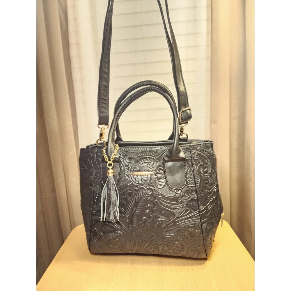 Black Zippered Floral Embossed Tooled Artisan LEATHER Hobo Bag Purse Artesanal
